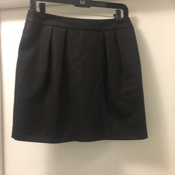 Theory Pinstripe Virgin Wool Skirt - Picture 8 of 8